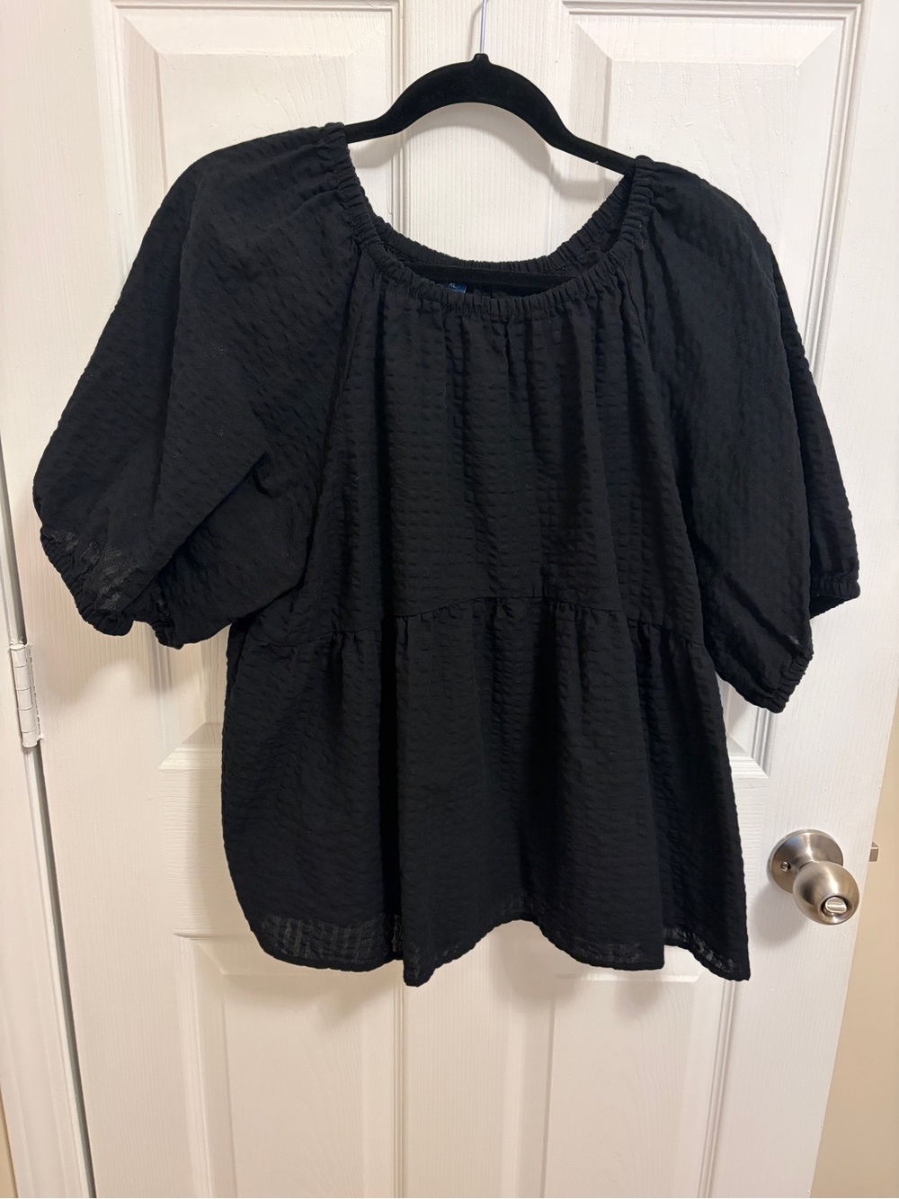 Old Navy Black Textured Peasant Top with Puff Sleeves